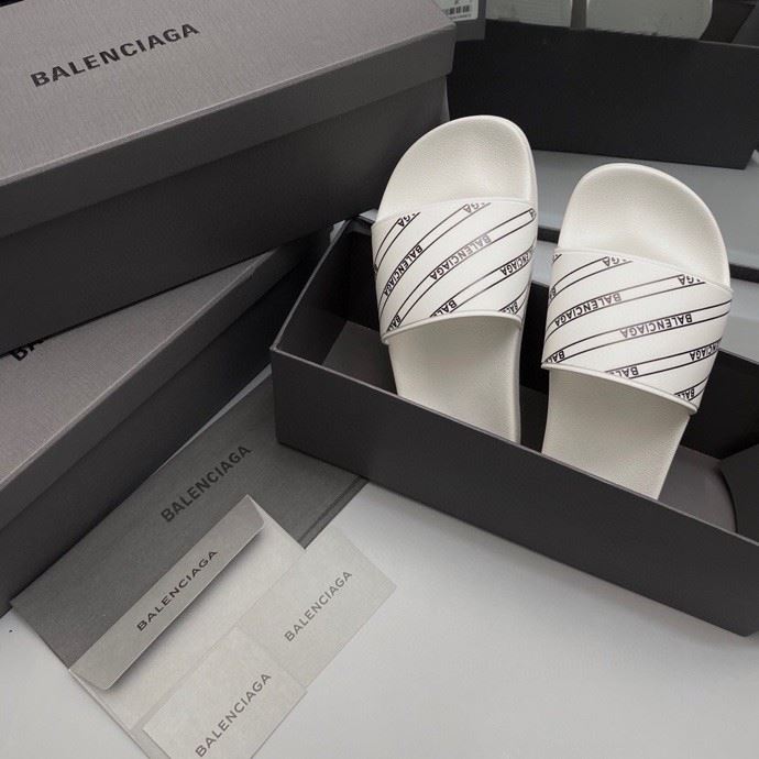 Balenciaga Slippers